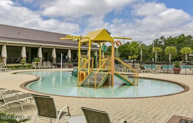 $395,000 | 72 Bradford Lake Circle, Jacksonville, FL 32218