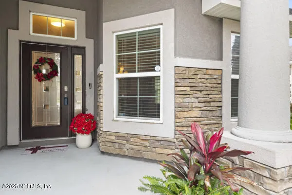 $395,000 | 72 Bradford Lake Circle, Jacksonville, FL 32218