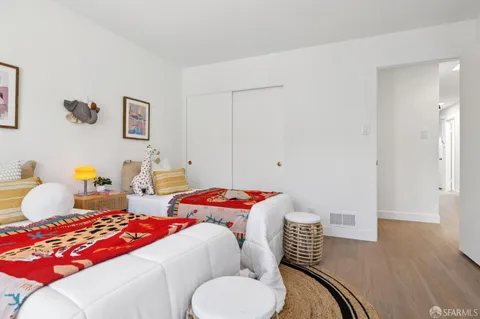 $1,198,000 | 262 Naples Street, San Francisco, CA 94112