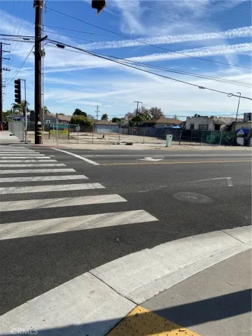 a view of a building in the background