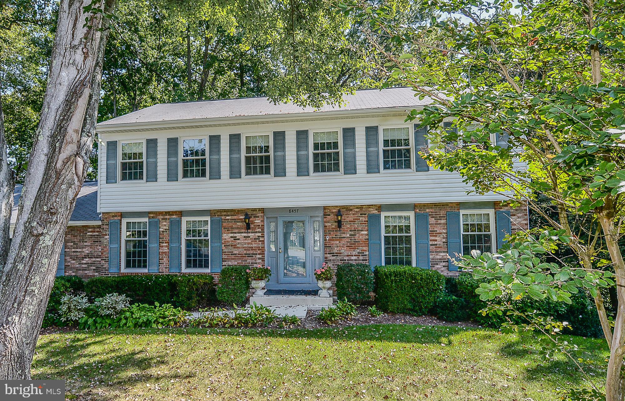 8457 Rushing Creek Court Springfield, VA 22153 - Photo 2 of 28 Sought after Shenandoah model