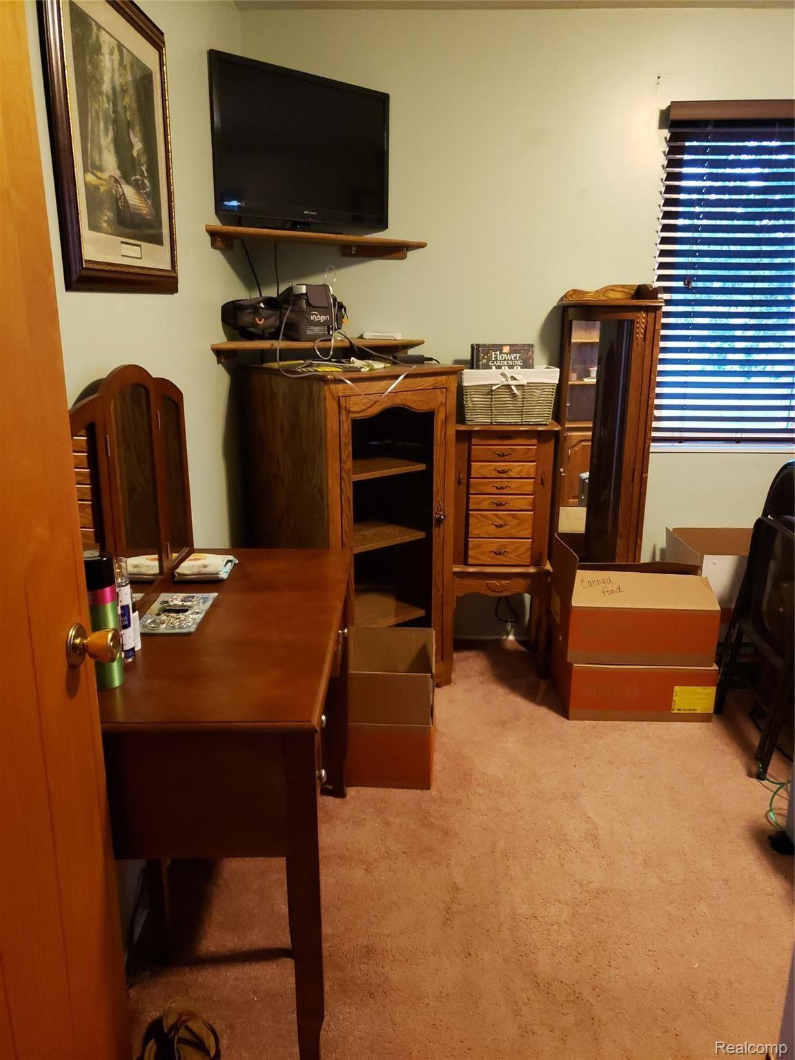 7053 North Lake Road Millington, MI 48746 - Photo 12 of 16 20190910_190539.jpg