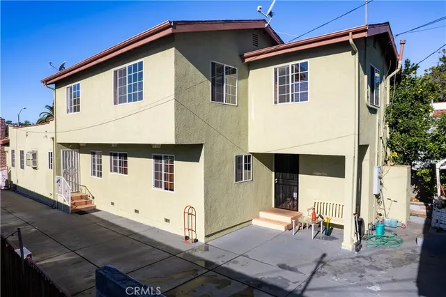 $1,499,000 | 3241 Madera Avenue, Los Angeles, CA 90039