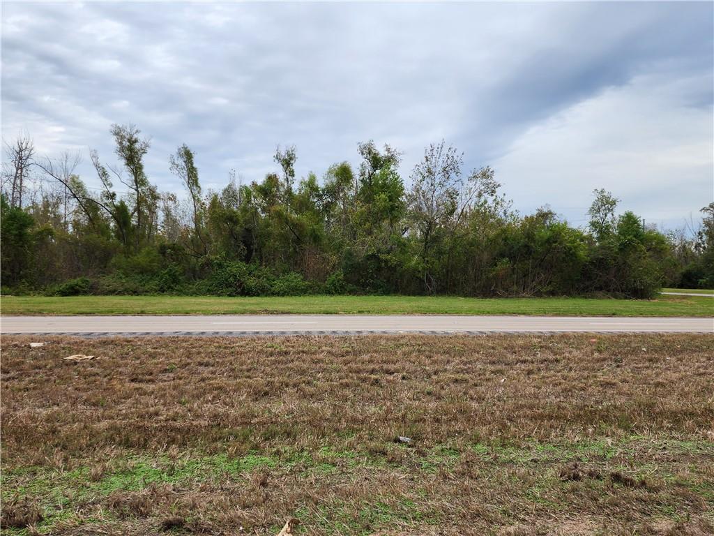 990 South Fashion Boulevard Hahnville, LA 70057 - Photo 2 of 4