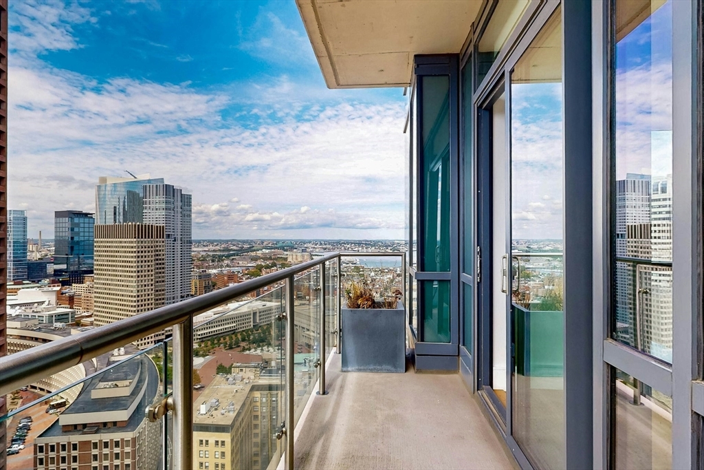 45 Province Street, Unit PH2 Boston, MA 02108 - Photo 5 of 42