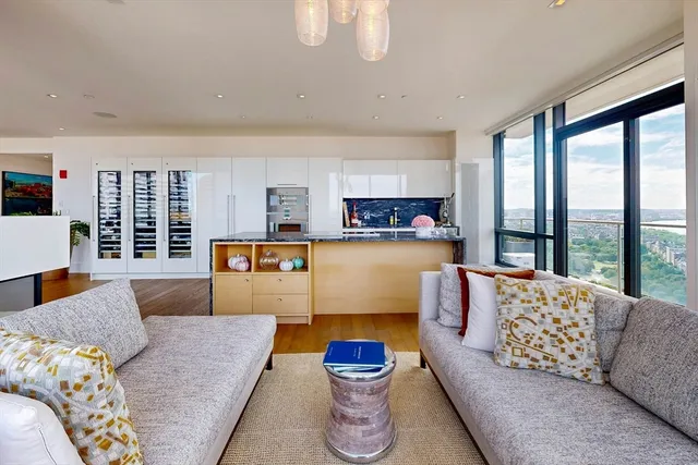 $6,999,999 | 45 Province Street, Unit PH2, Boston, MA 02108