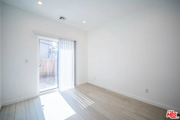 $4,477 | 246 North Dillon Street, Unit 248, Los Angeles, CA 90026