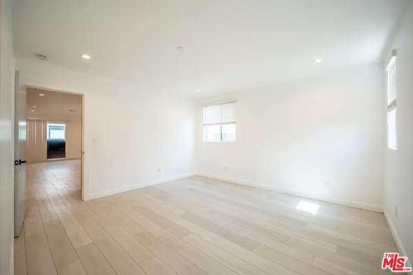 $4,477 | 246 North Dillon Street, Unit 248, Los Angeles, CA 90026
