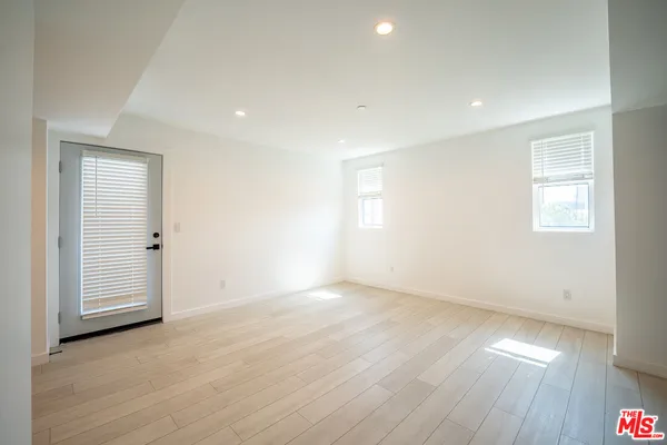 $4,477 | 246 North Dillon Street, Unit 248, Los Angeles, CA 90026