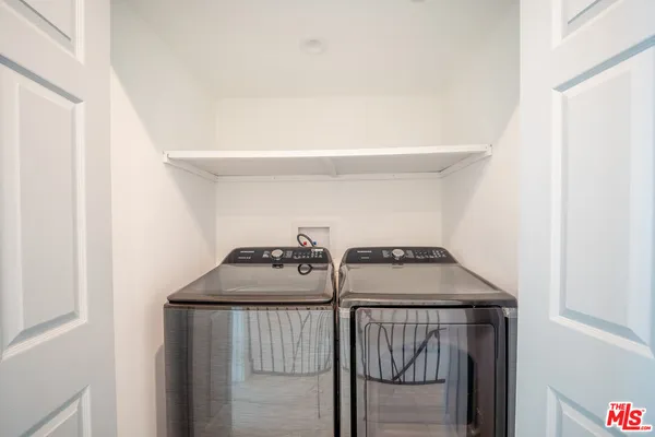 $4,477 | 246 North Dillon Street, Unit 248, Los Angeles, CA 90026