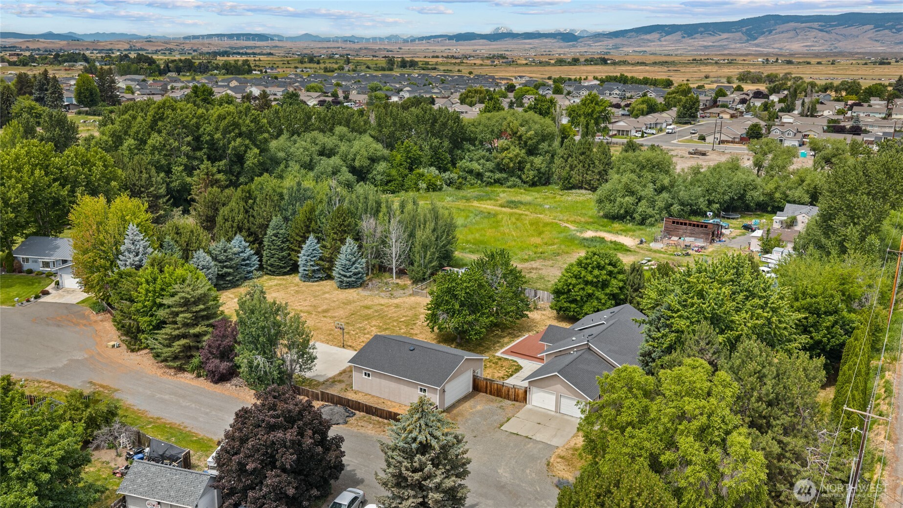 611 East Kyllo Road Ellensburg, WA 98926 - Photo 4 of 39