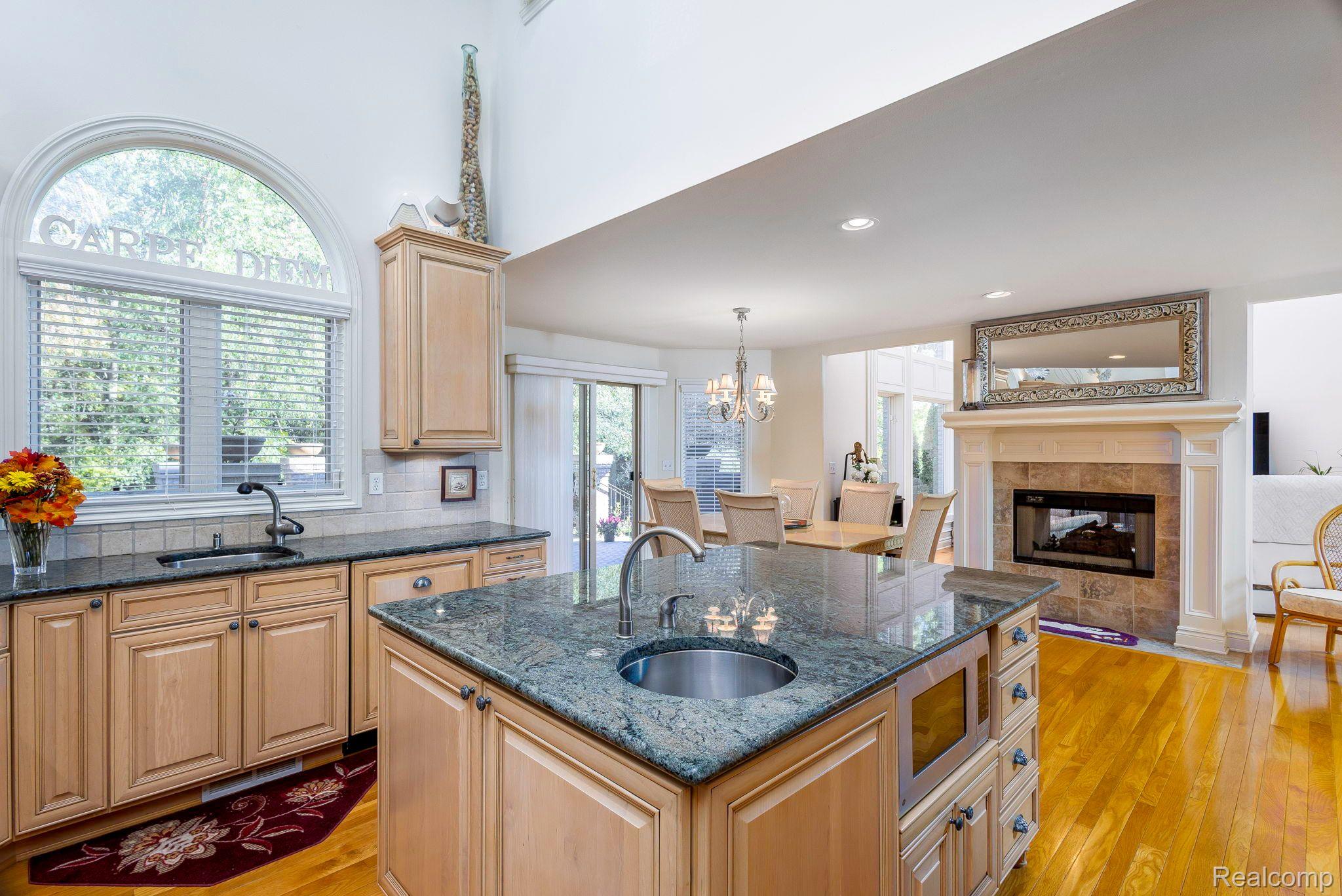 49302 Monte Road New Baltimore, MI 48047 - Photo 15 of 53 Gallery Image 15