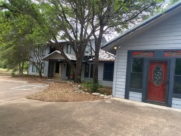 $2,250,000 | 522 Circle Drive, Sunrise Beach, TX 78643