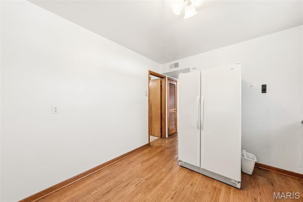 5267 Milburn Road St. Louis, MO 63129 - Photo 34 of 46 Gallery Image 34