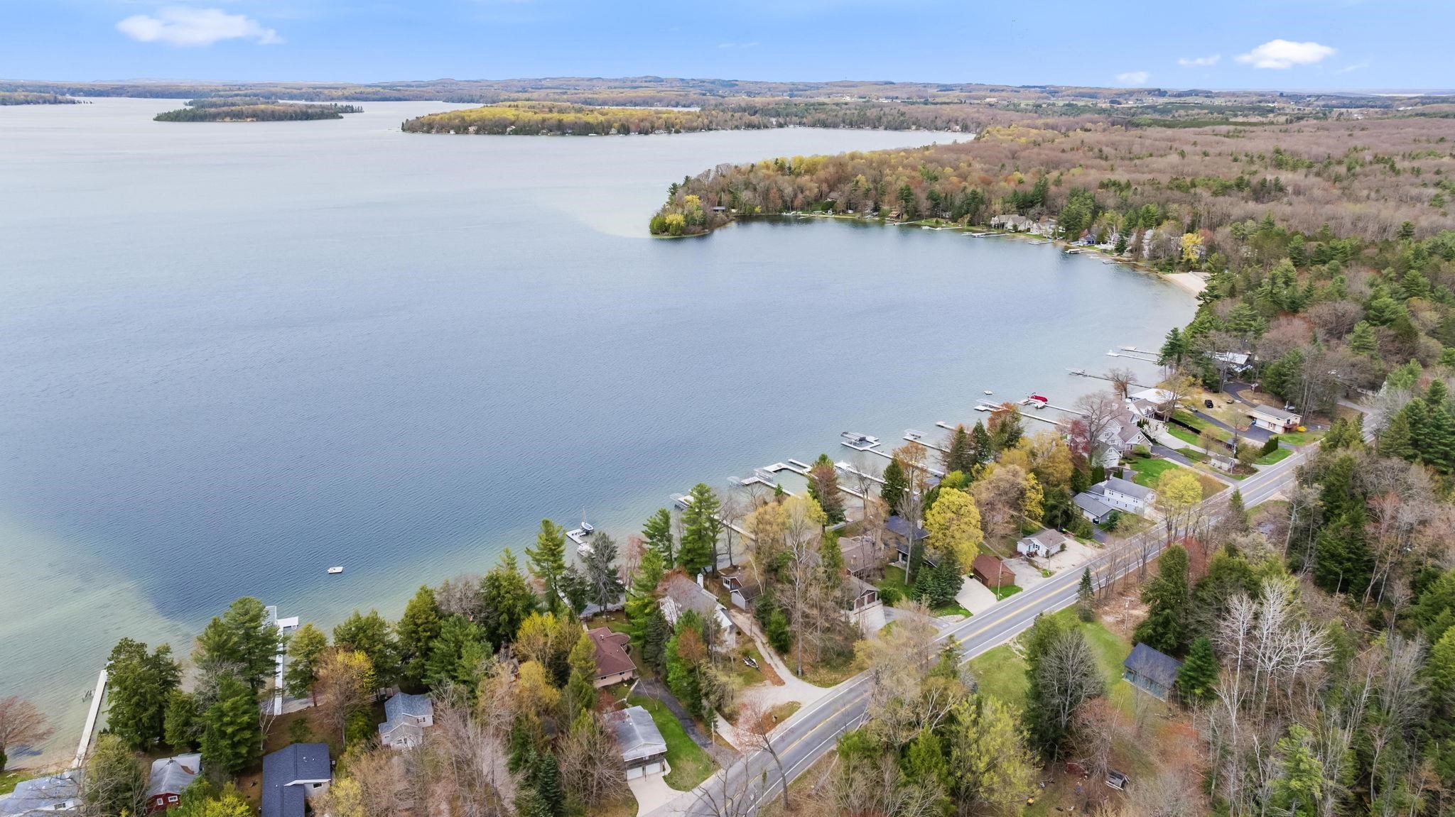 186 South South Long Lake Road Traverse City, MI 49685 - Photo 28 of 31