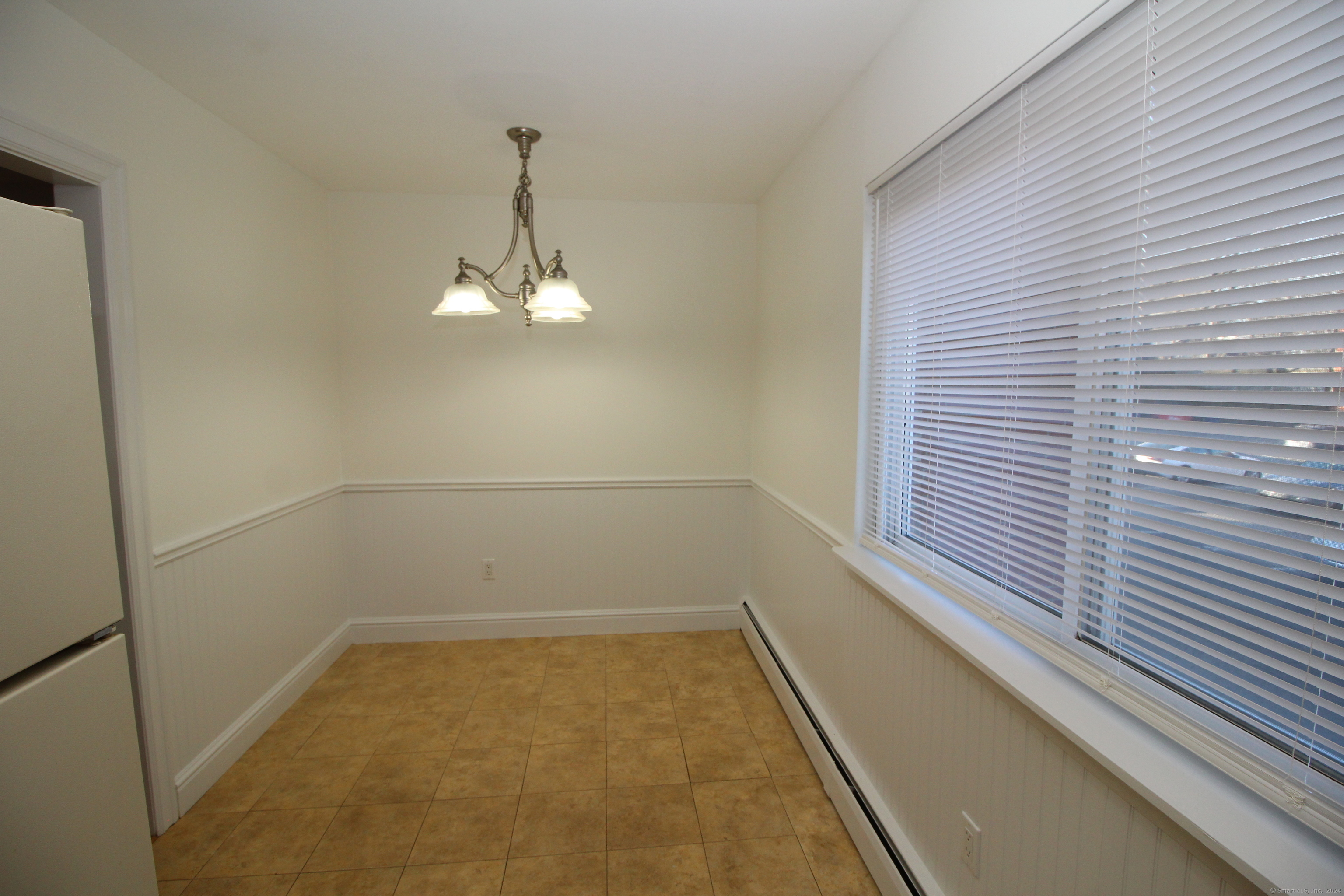 18 Prospect Street, Unit C8 Norwalk, CT 06850 - Photo 7 of 11 a bathroom with a shower