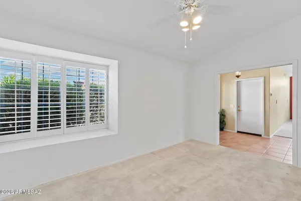 a view of empty room with window