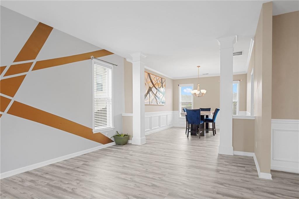 735 Stillrock Drive Southwest Atlanta, GA 30331 - Photo 5 of 16