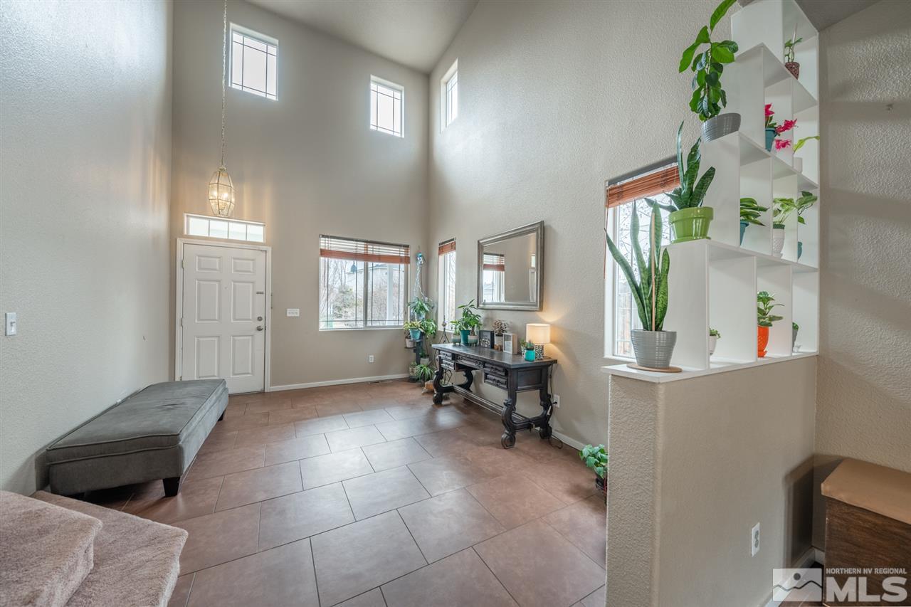2340 Sapphire Ridge Way Reno, NV 89523 - Photo 7 of 27 Photo 7
