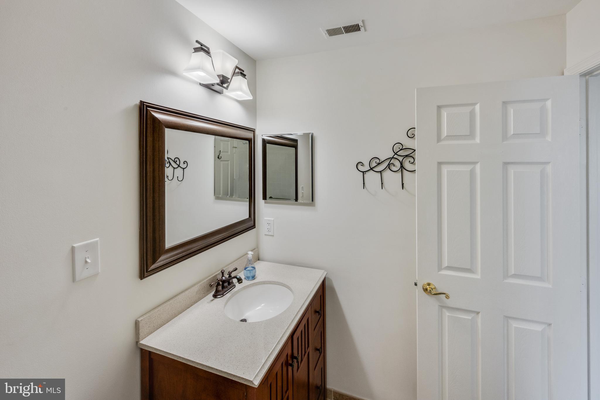20575 Snowshoe Square, Unit 202 Ashburn, VA 20147 - Photo 16 of 24