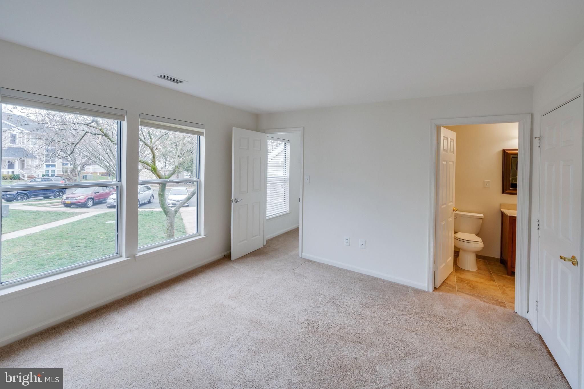 20575 Snowshoe Square, Unit 202 Ashburn, VA 20147 - Photo 21 of 24