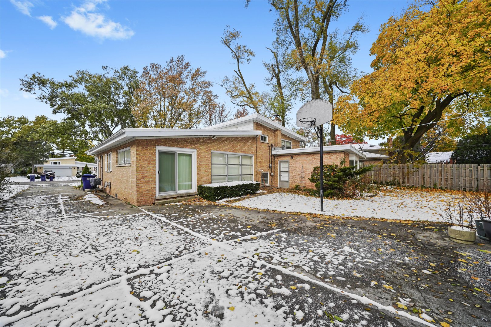 400 Locust Road Wilmette, IL 60091 - Photo 11 of 32