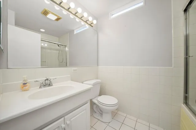 $4,350 | 400 Locust Road, Wilmette, IL 60091