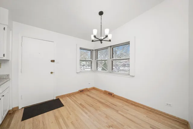 $4,350 | 400 Locust Road, Wilmette, IL 60091