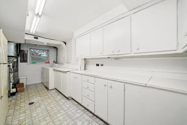 $4,350 | 400 Locust Road, Wilmette, IL 60091