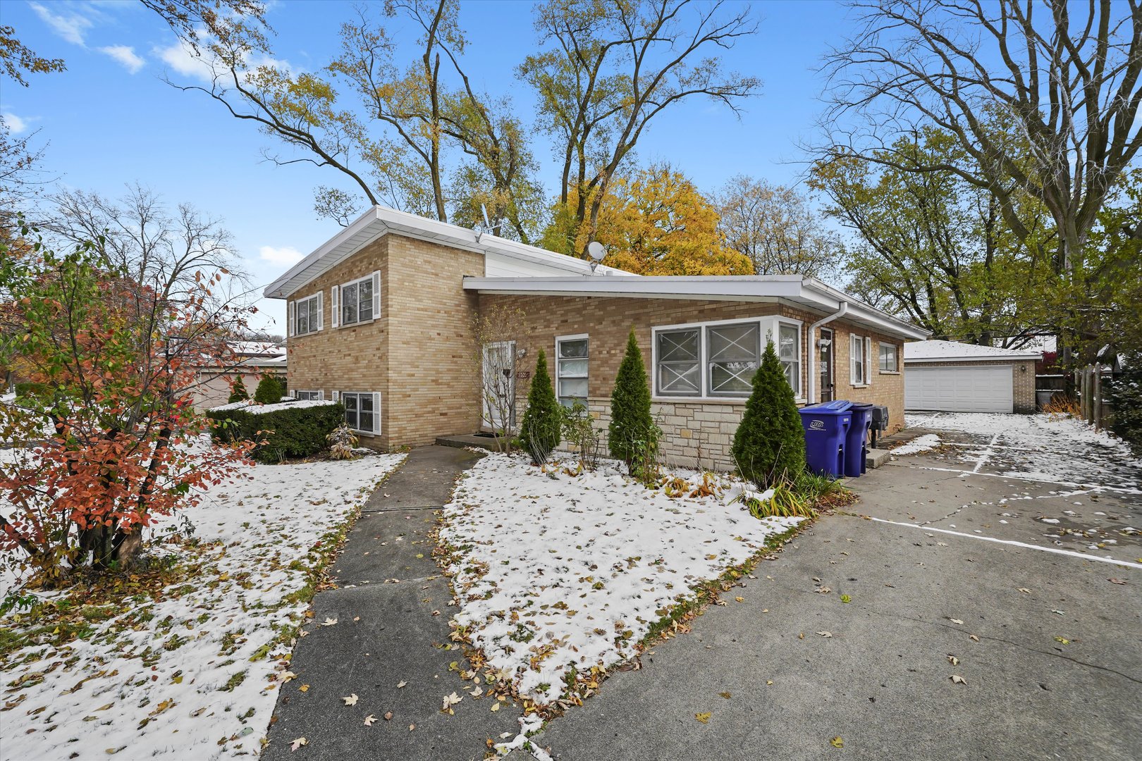 400 Locust Road Wilmette, IL 60091 - Photo 9 of 32