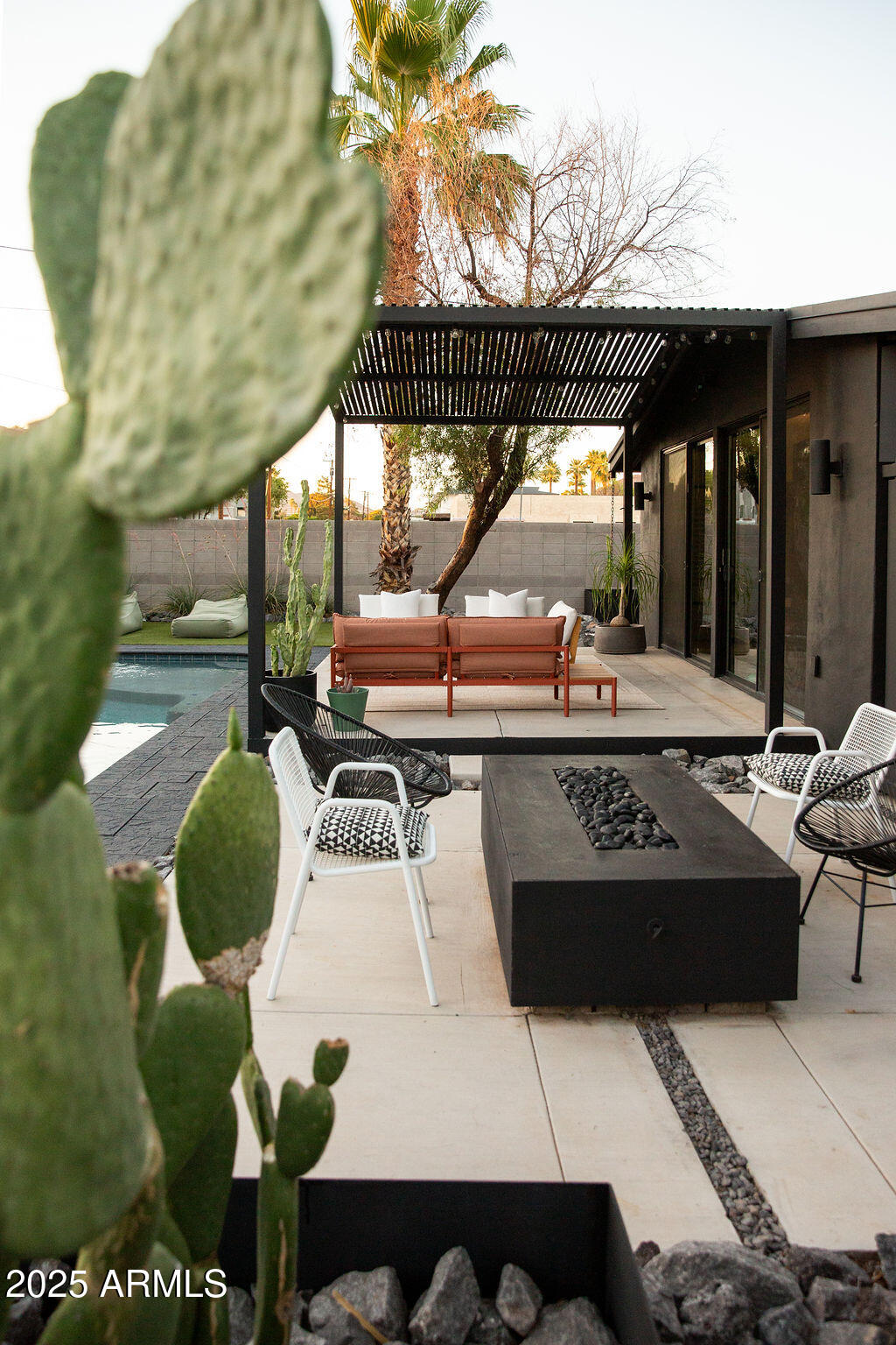 4032 North 45th Place Phoenix, AZ 85018 - Photo 5 of 38 a outdoor living space with furniture and outdoor view