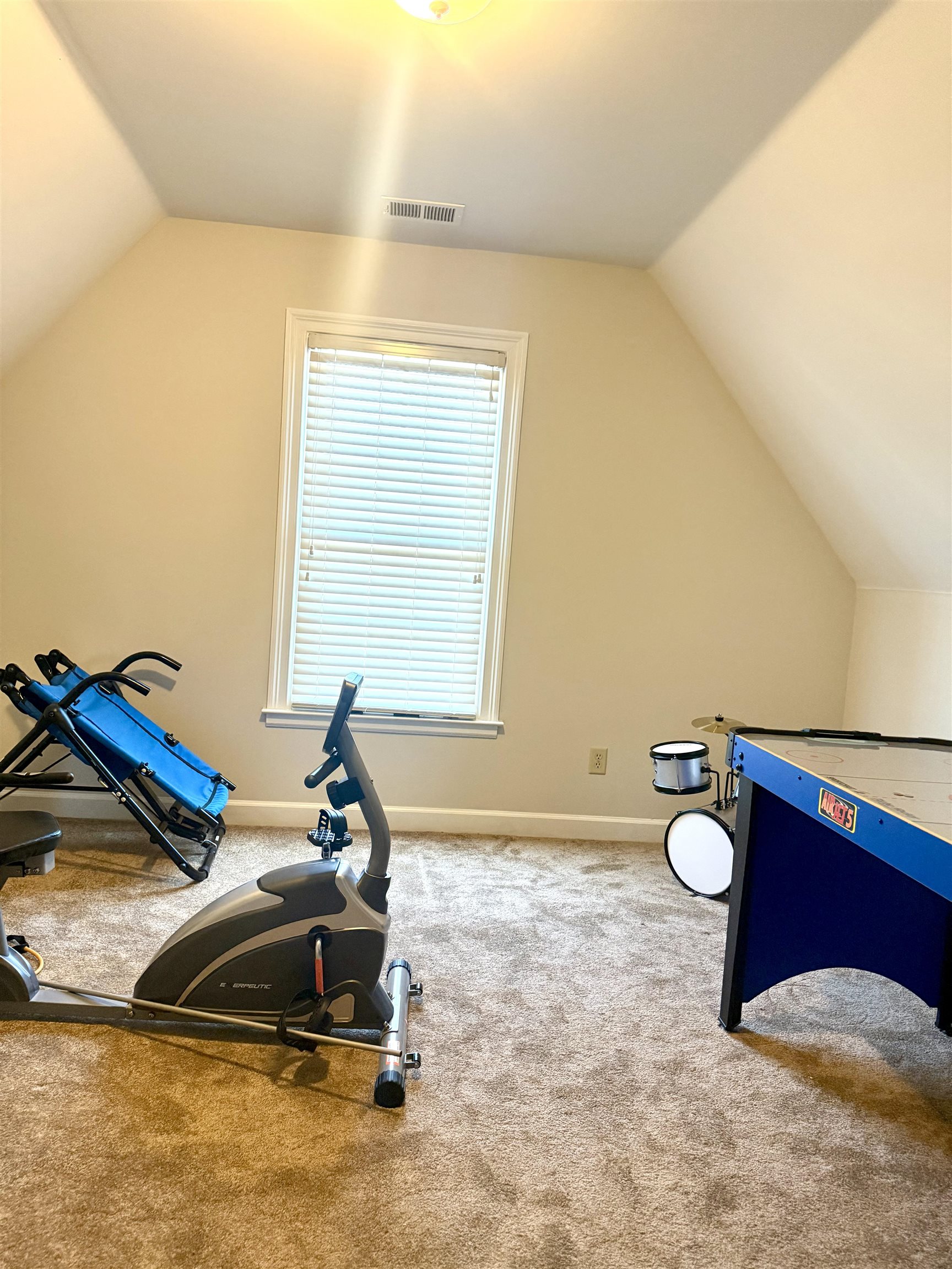 7935 Oak Spring Cove Millington, TN 38053 - Photo 29 of 39 a room with gym equipment