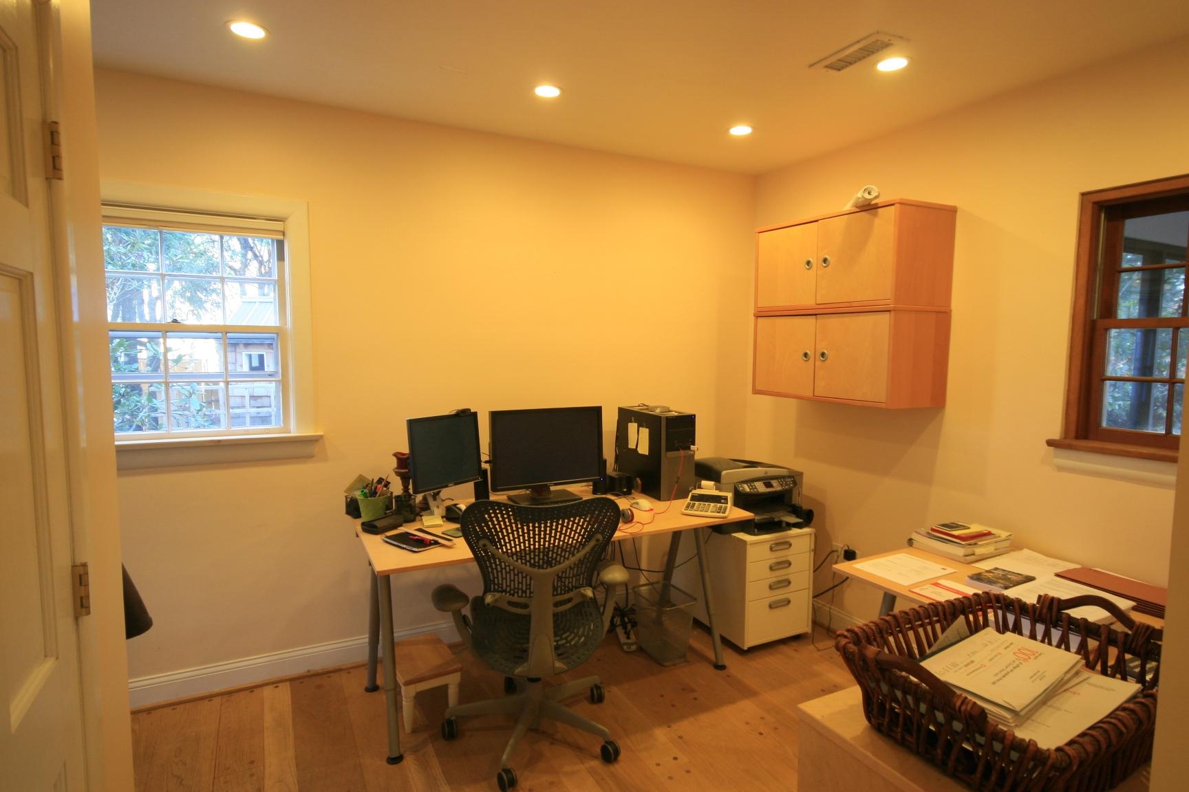 935 West Point Road Salem, VA 24153 - Photo 16 of 28 11-office