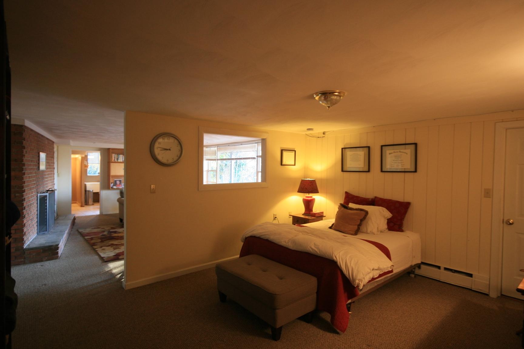 935 West Point Road Salem, VA 24153 - Photo 25 of 28 19-apartment bedroom