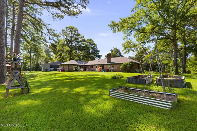 $540,500 | 879 North Old Canton Road, Canton, MS 39046