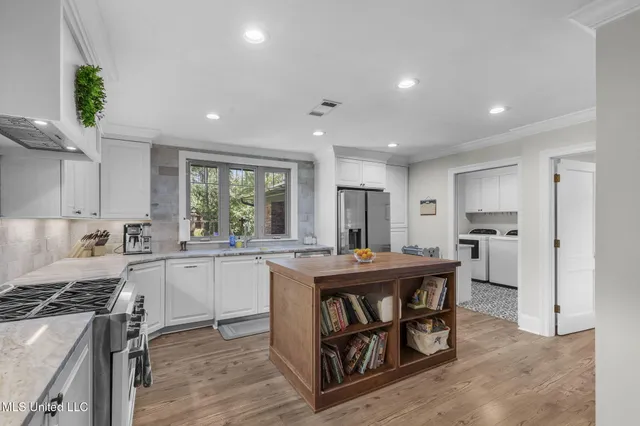 $540,500 | 879 North Old Canton Road, Canton, MS 39046