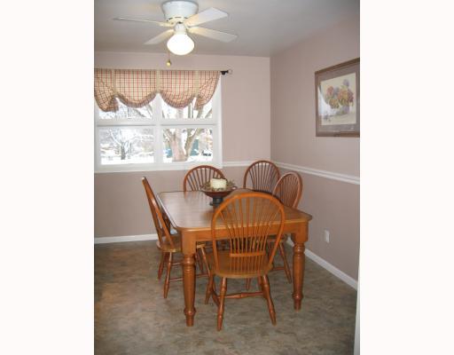 114 Frederick Road Economy, PA 15005 - Photo 8 of 18 Dining Room.