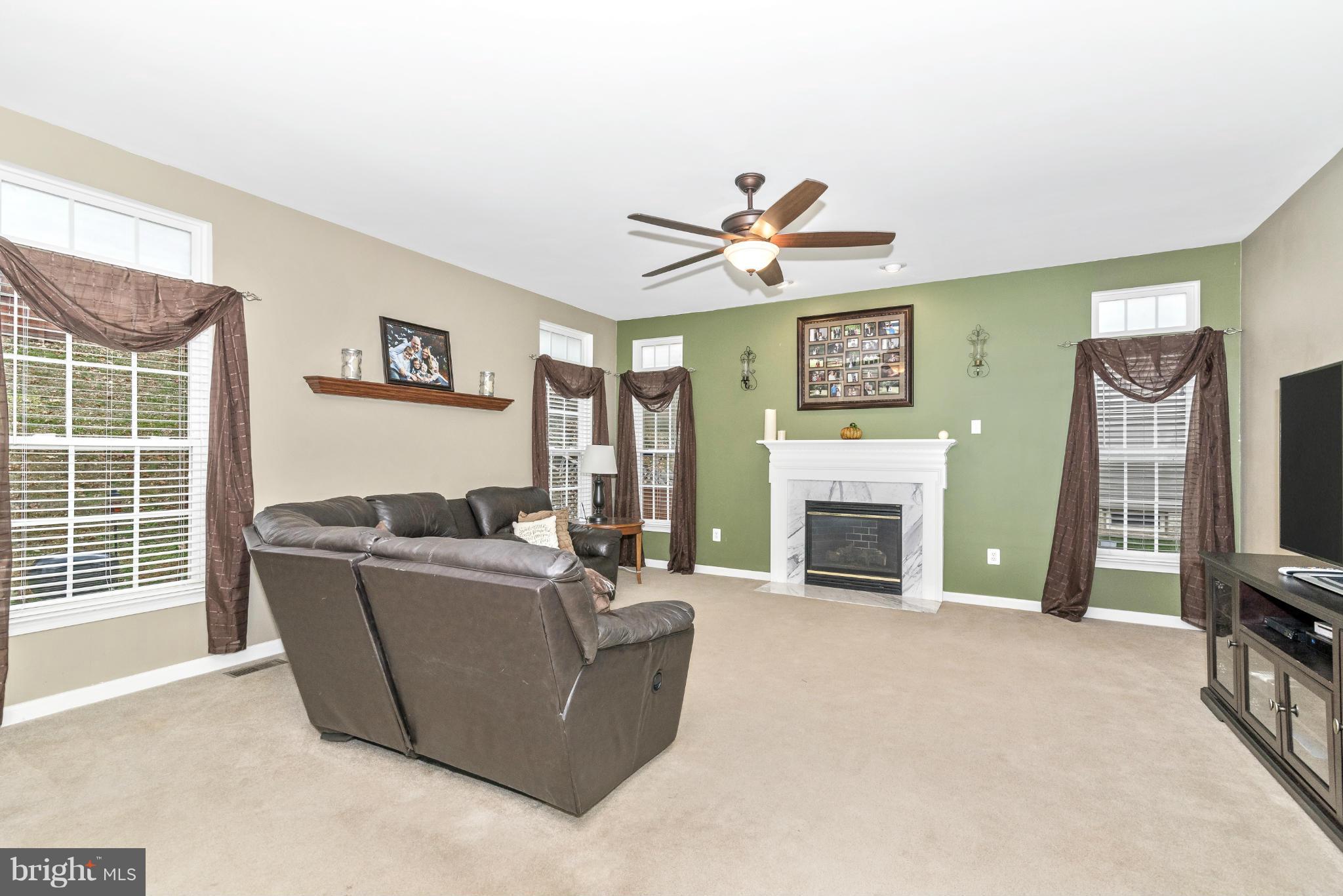 2126 Walnut Ridge Court Frederick, MD 21702 - Photo 12 of 30 Family Room main level