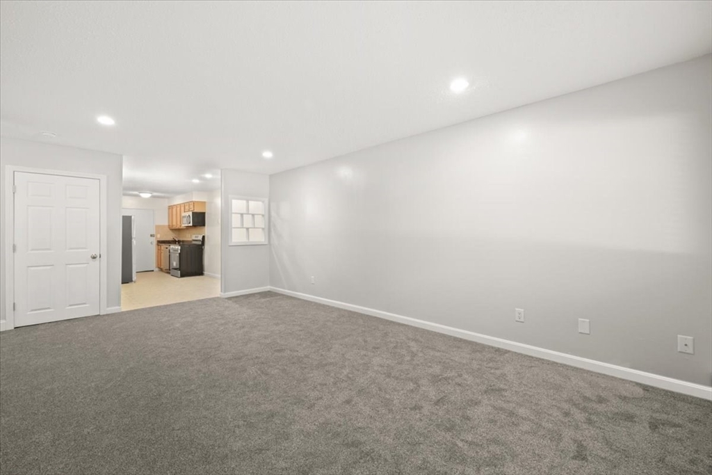 6 Dailey Street, Unit C Attleboro, MA 02703 - Photo 5 of 39