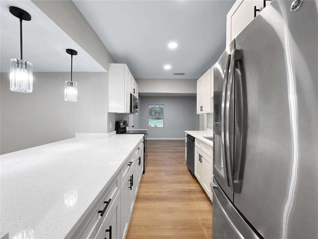 2529 Northeast 6th Street Ocala, FL 34470 - Photo 9 of 30