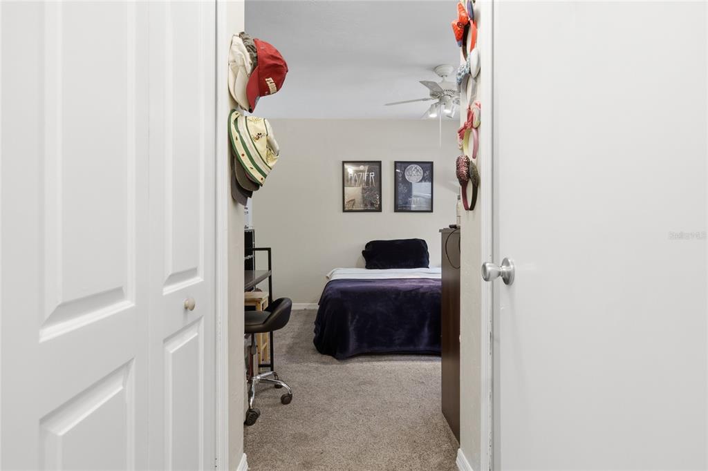 920 Southwest 55th Terrace Gainesville, FL 32607 - Photo 32 of 45