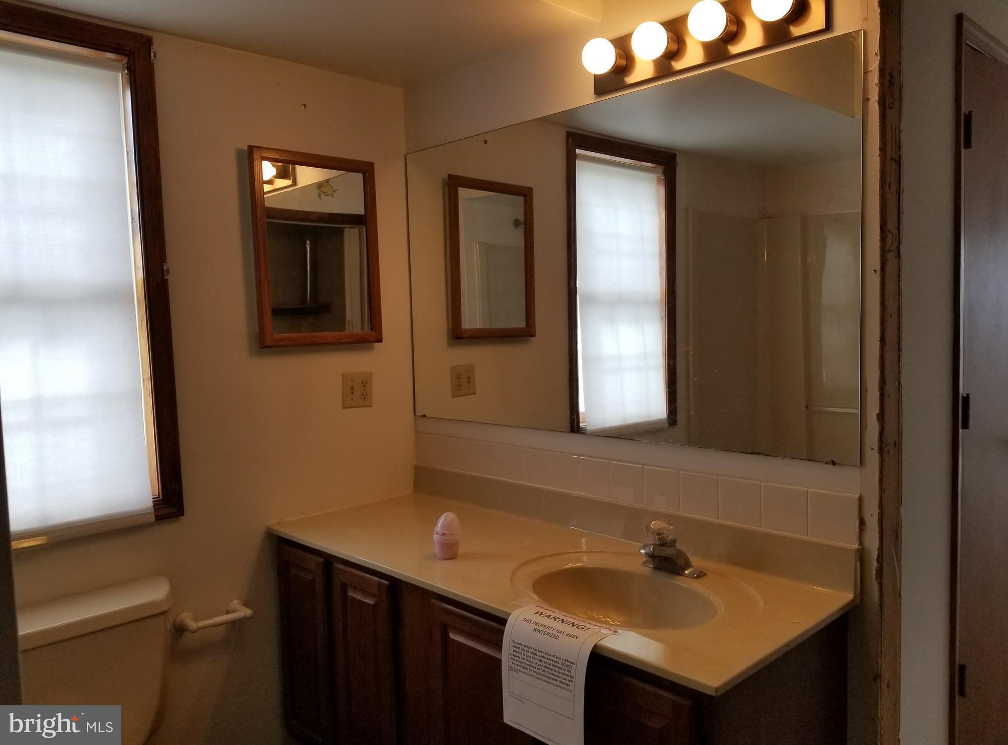 1 Bayview Road, Unit 2B Betterton, MD 21610 - Photo 14 of 17 Bath (Master)