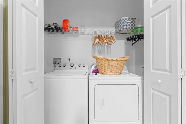 $299,900 | 3731 Villa Springs Circle, Powder Springs, GA 30127