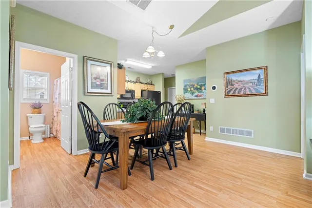 $299,900 | 3731 Villa Springs Circle, Powder Springs, GA 30127