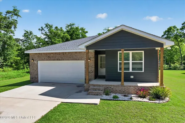 $239,000 | 1412 Spruce Street, Ocean Springs, MS 39564