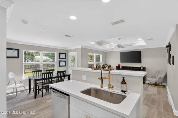 $239,000 | 1412 Spruce Street, Ocean Springs, MS 39564