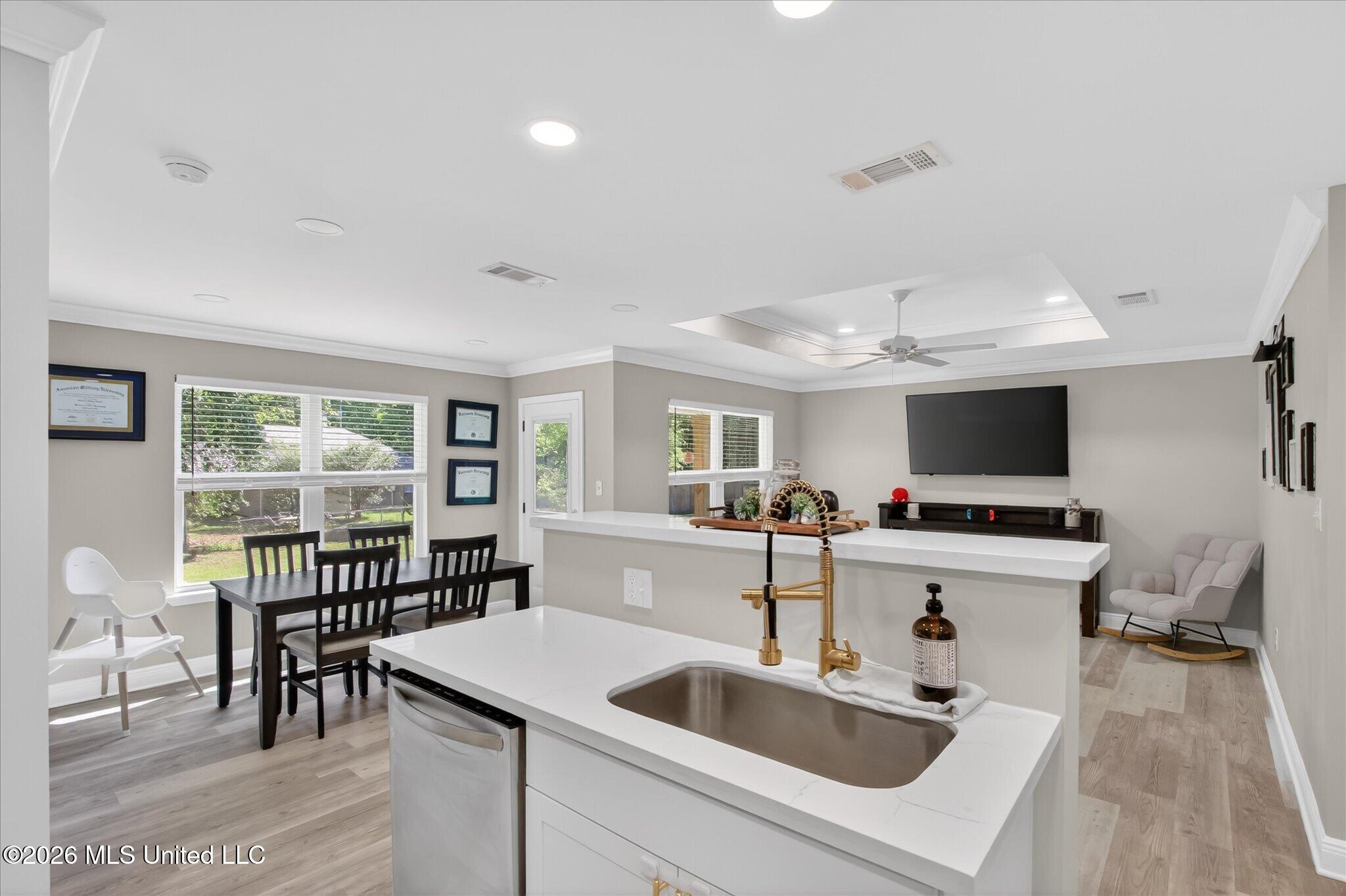1412 Spruce Street Ocean Springs, MS 39564 - Photo 12 of 44 Kitchen/Dining Room