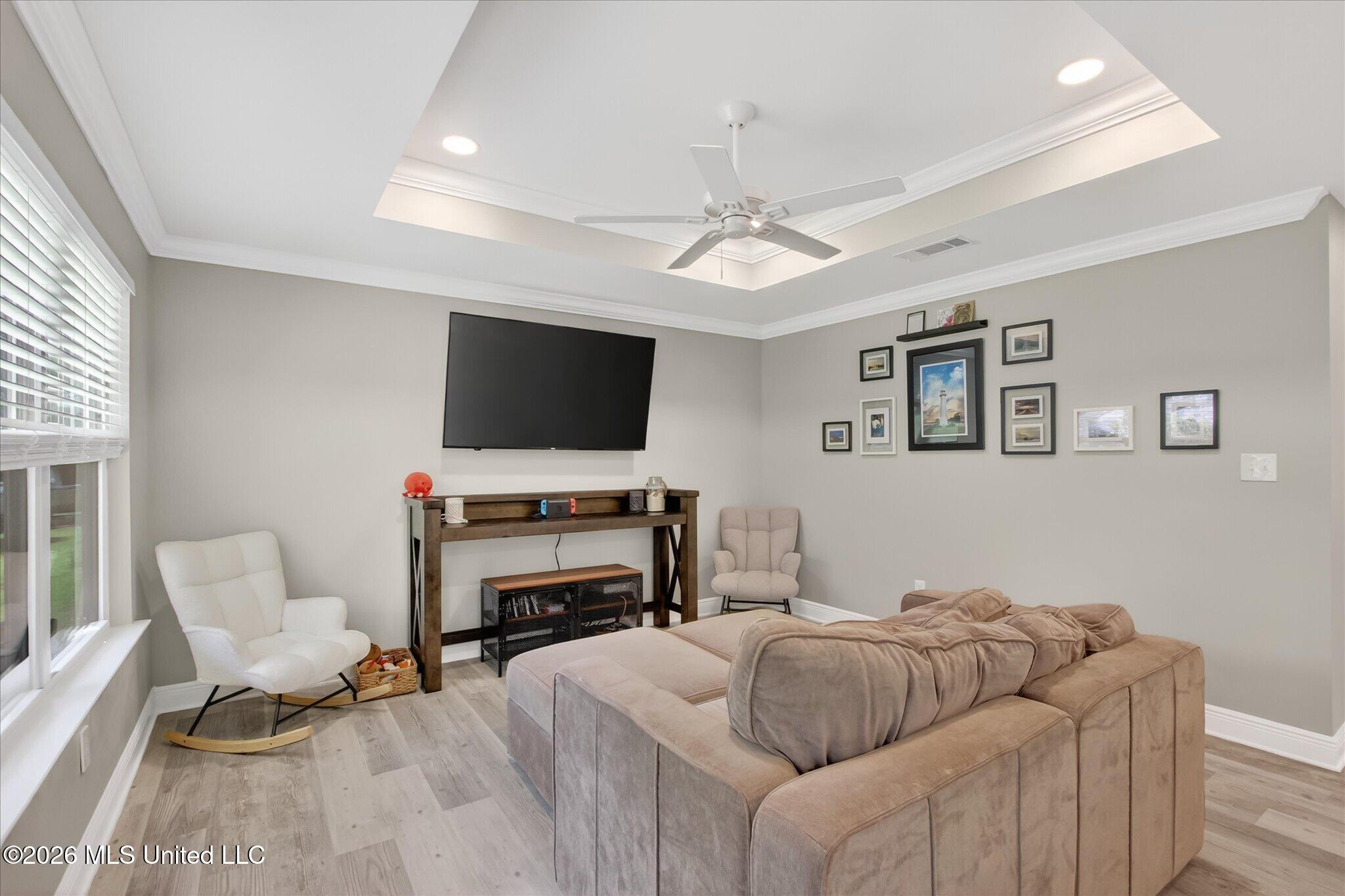 1412 Spruce Street Ocean Springs, MS 39564 - Photo 16 of 44 Living Room