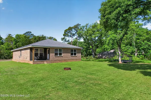 $239,000 | 1412 Spruce Street, Ocean Springs, MS 39564