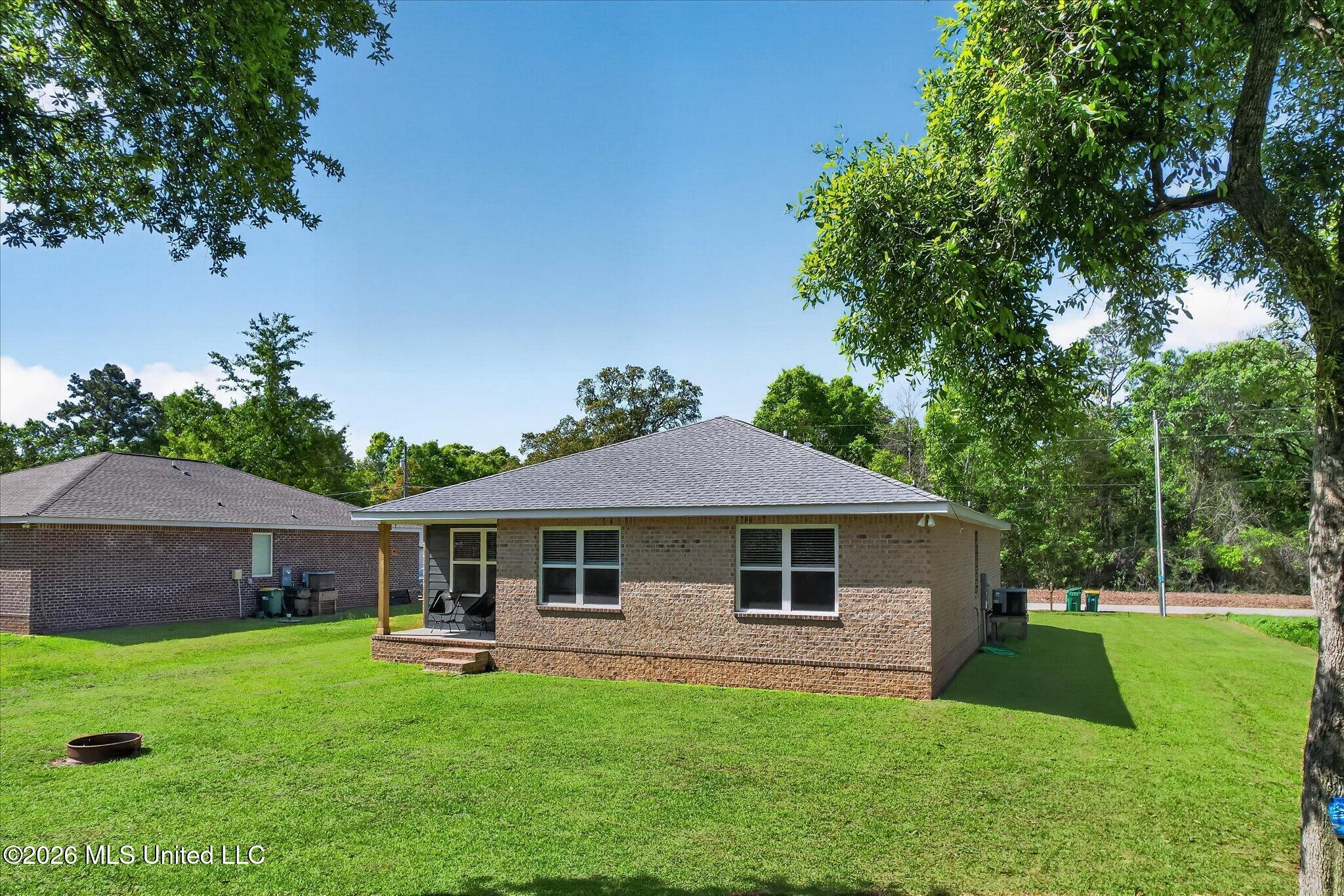 1412 Spruce Street Ocean Springs, MS 39564 - Photo 38 of 44 1412 Spruce St, Ocean Springs MS